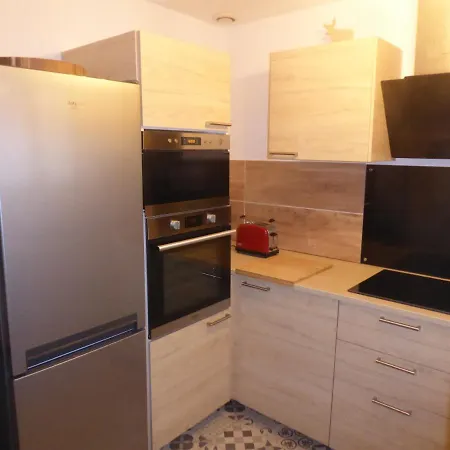 Le Cerdan - Classe 3 Etoiles - 5 Personnes-2 Chambres- Parking -garage-jardin-wifi-renove En 2023